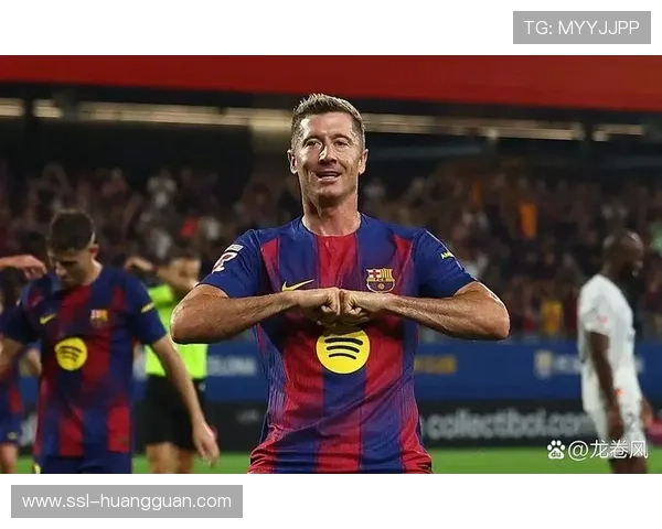 西甲争冠白热化 巴萨紧追皇马步伐